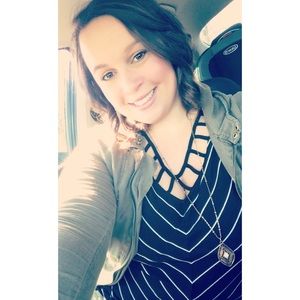 Meet your Posher, Alysha